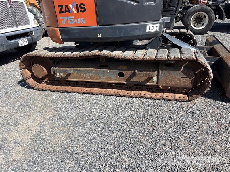 Hitachi Zaxis ZX75US-5B Tracked Excavator Kāpurķēžu ekskavatori