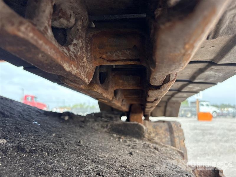 Hitachi ZX135US-6N Tracked Excavator Escavadoras de rastos