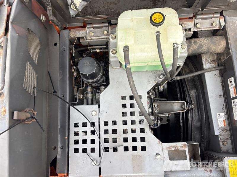 Hitachi ZX135US-6N Tracked Excavator Escavadoras de rastos