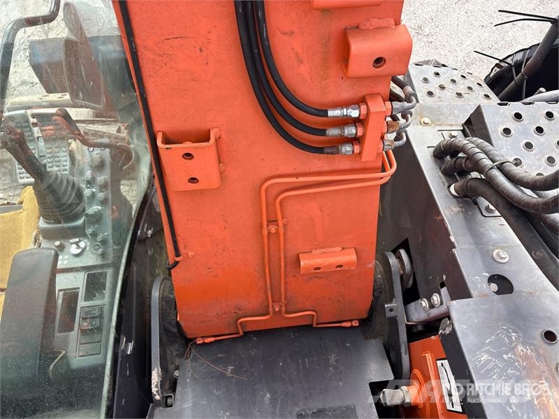 Hitachi ZX135US-6N Tracked Excavator Escavadoras de rastos