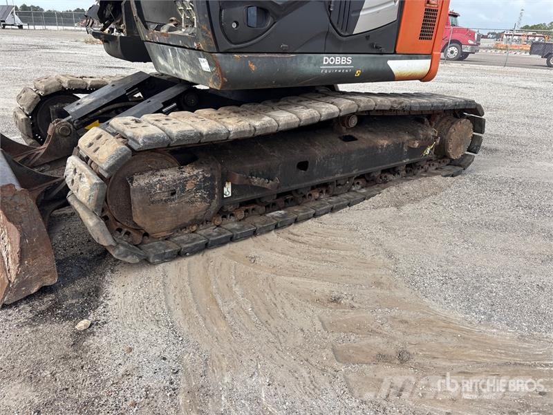 Hitachi ZX135US-6N Tracked Excavator Escavadoras de rastos