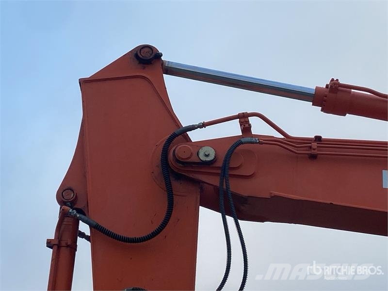 Hitachi ZX190W-5A 4x4 Highway Wheeled Excavator Колесни екскаватори