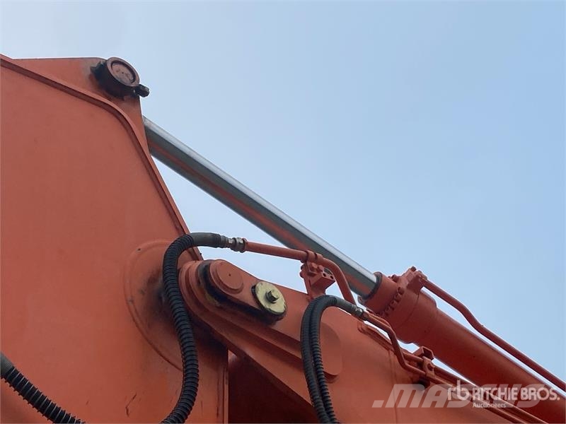 Hitachi ZX190W-5A 4x4 Highway Wheeled Excavator Колесни екскаватори