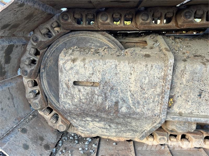 Hitachi ZX200LC-3 Tracked Excavator Kāpurķēžu ekskavatori