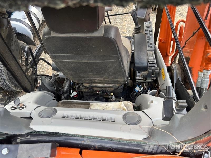 Hitachi ZX210LC-6 Tracked Excavator Pelle sur chenilles
