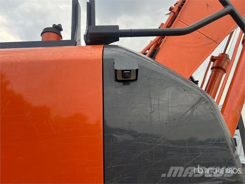 Hitachi ZX210LC-6 Tracked Excavator Pelle sur chenilles