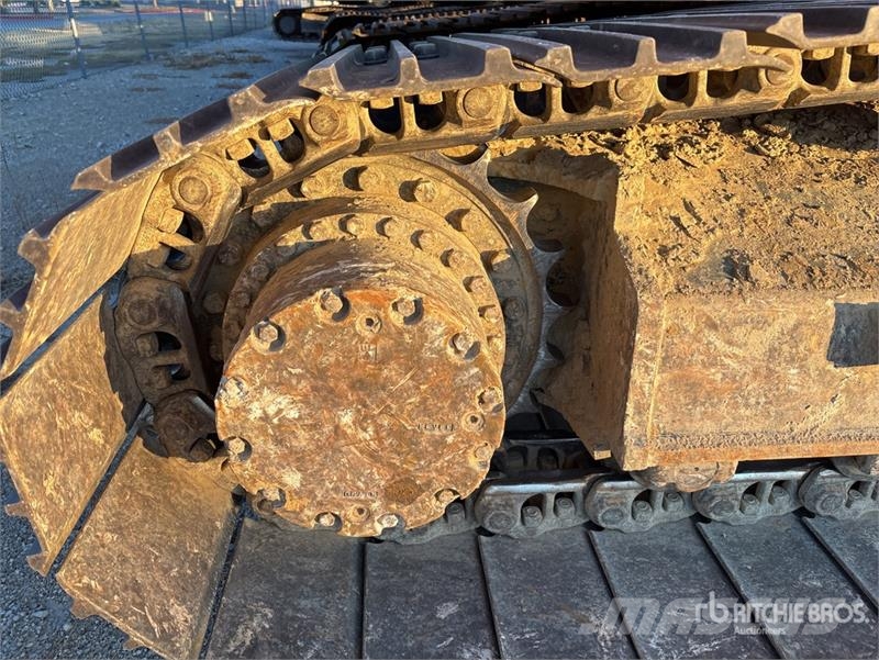 Hitachi ZX210LC-6 Tracked Excavator 大型油圧ショベル12t以上（パワーショベル・ユンボ）
