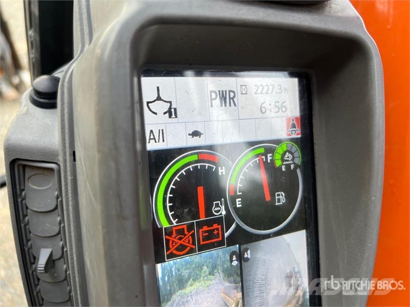 Hitachi ZX210LC-6 Tracked Excavator Pelle sur chenilles