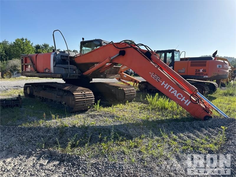 Purchase Hitachi ZX240LC-3 crawler excavators, Bid & Buy on