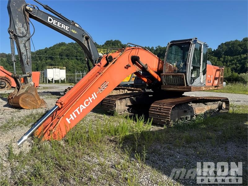りゅう Purchase Hitachi ZX240LC-3 crawler excavators, Bid & Buy on
