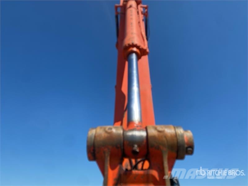 Hitachi ZX350LC-3 Gravemaskiner på larvebånd