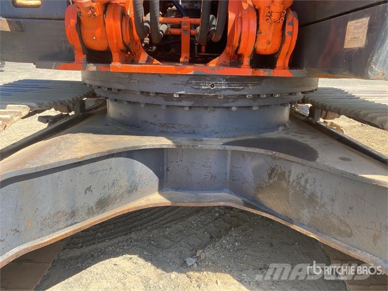 Hitachi ZX350LC-3 Gravemaskiner på larvebånd