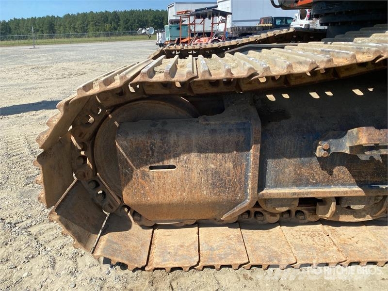 Hitachi ZX350LC-3 Gravemaskiner på larvebånd