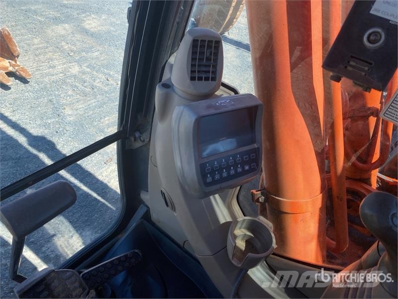 Hitachi ZX350LC-3 Gravemaskiner på larvebånd