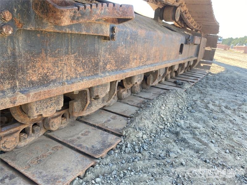 Hitachi ZX350LC-3 Gravemaskiner på larvebånd