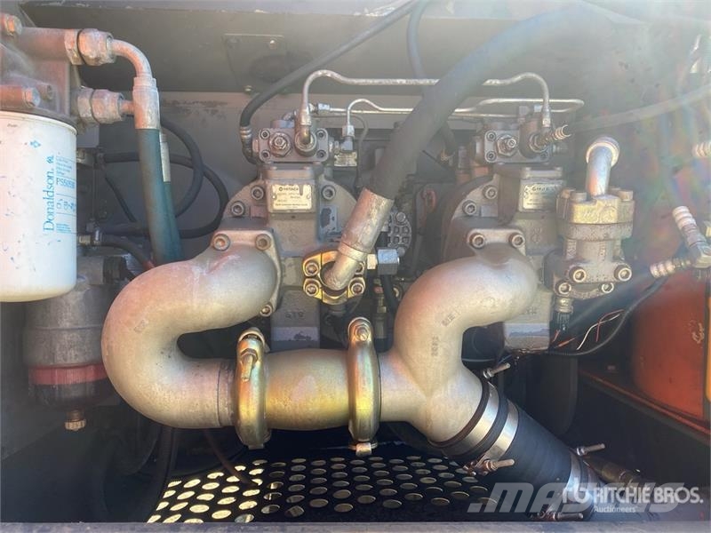 Hitachi ZX350LC-3 Gravemaskiner på larvebånd