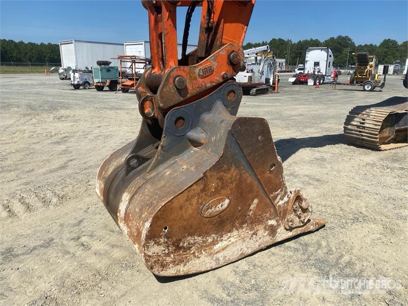 Hitachi ZX350LC-3 Gravemaskiner på larvebånd