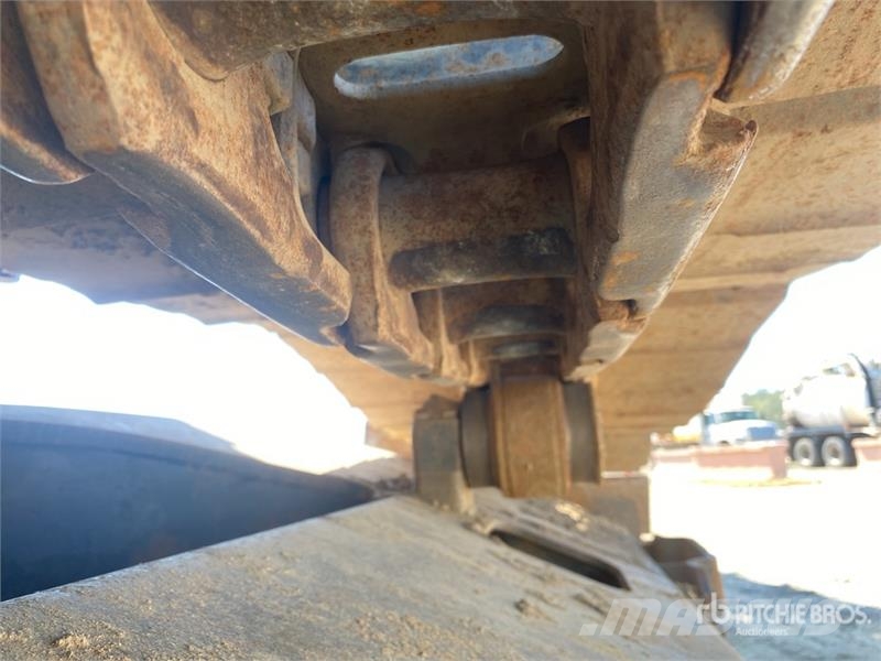 Hitachi ZX350LC-3 Gravemaskiner på larvebånd
