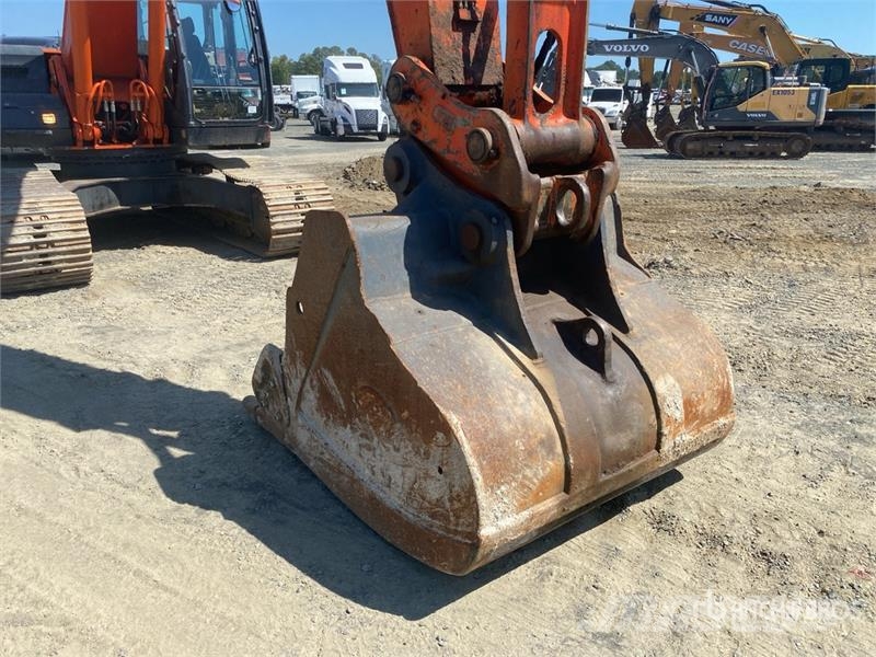 Hitachi ZX350LC-3 Gravemaskiner på larvebånd