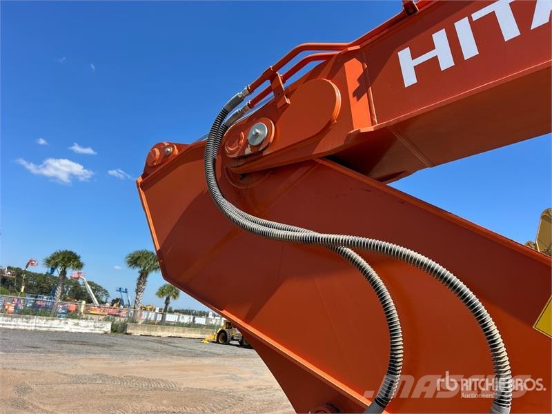 Hitachi ZX350LC-6 Tracked Excavator Bagri goseničarji