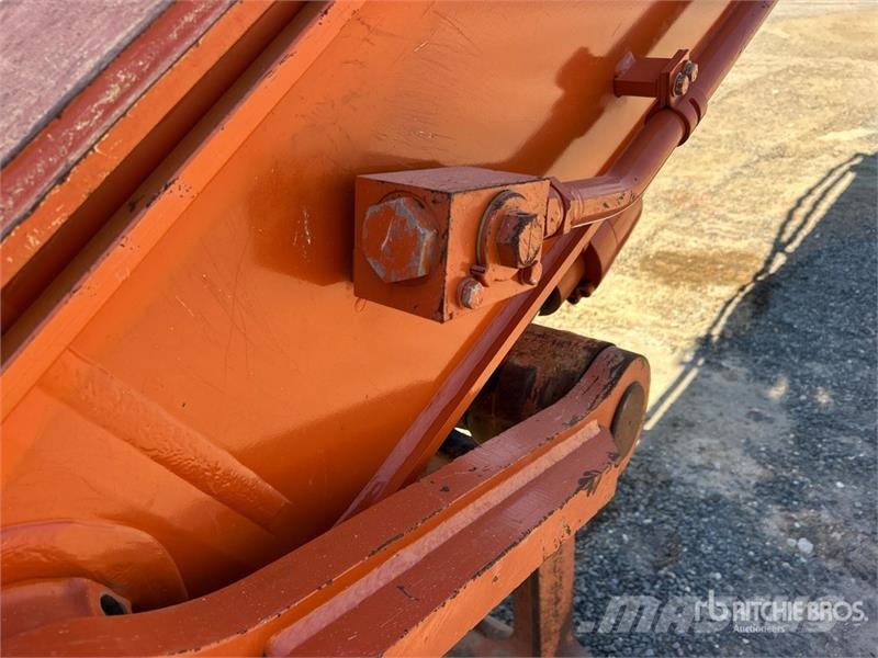 Hitachi ZX350LC-6 Tracked Excavator Bagri goseničarji