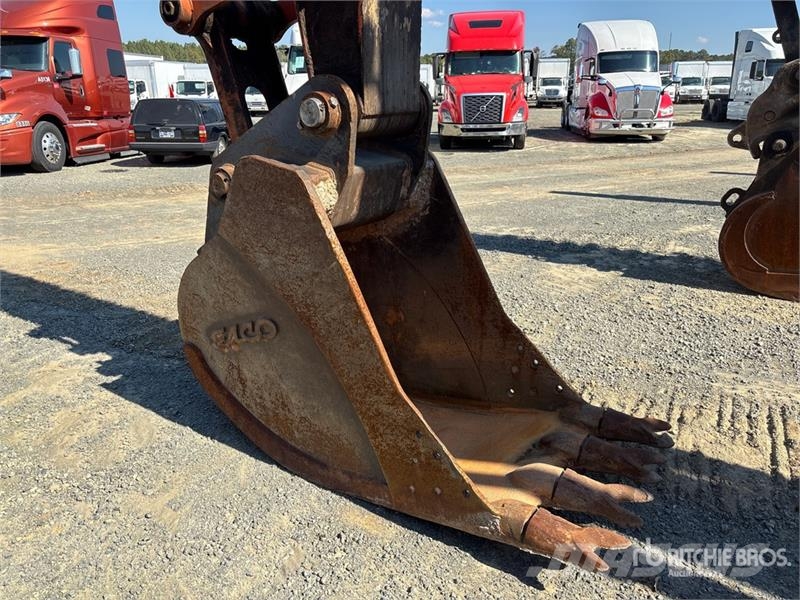 Hitachi ZX350LC-6N Tracked Excavator Kāpurķēžu ekskavatori