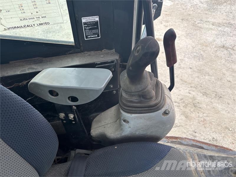 Hitachi ZX85USB-5N Tracked Excavator Bagri goseničarji