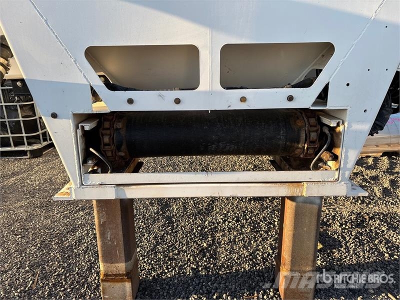  Holcombe HM10H Hydraulic Concrete Volumetric Mixer 건설 장비 - 기타