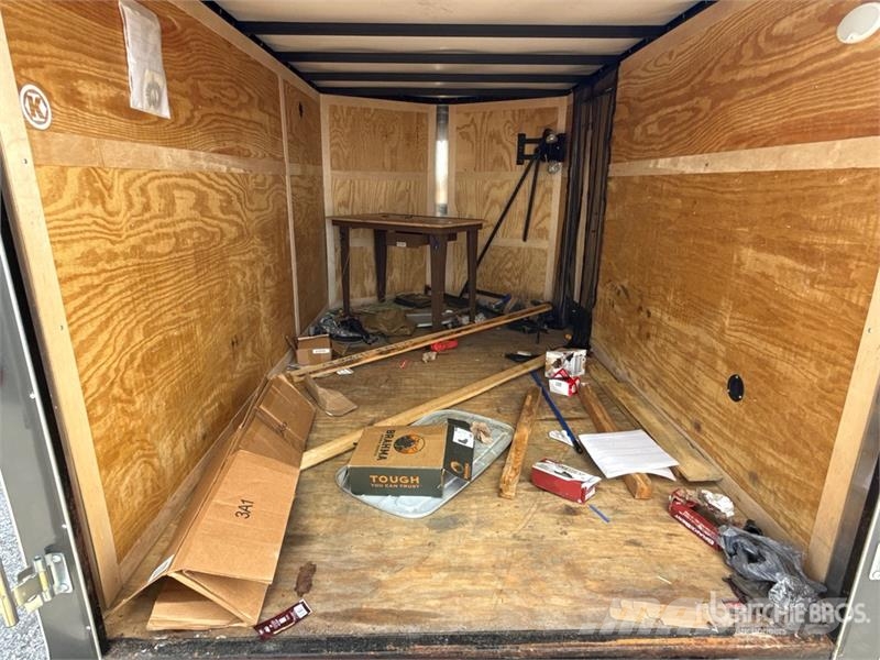  Homesteader 12 ft S/A Enclosed Trailer Прицепы-фургоны