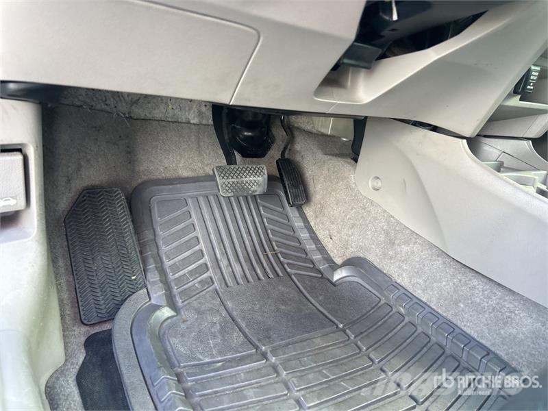 Honda Insight 자동차