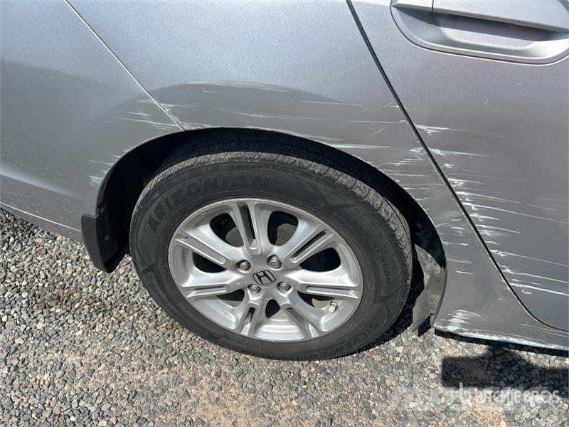 Honda Insight 자동차