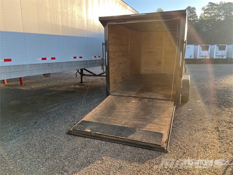 Hook & Line 7X14TA2 14 ft T/A Enclosed Trailer Prikolice zabojniki