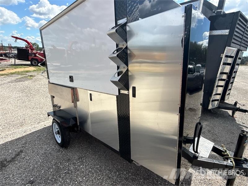 Hook & Line Cargo 7 ft S/A Food Concession Trailer Andere Anhänger