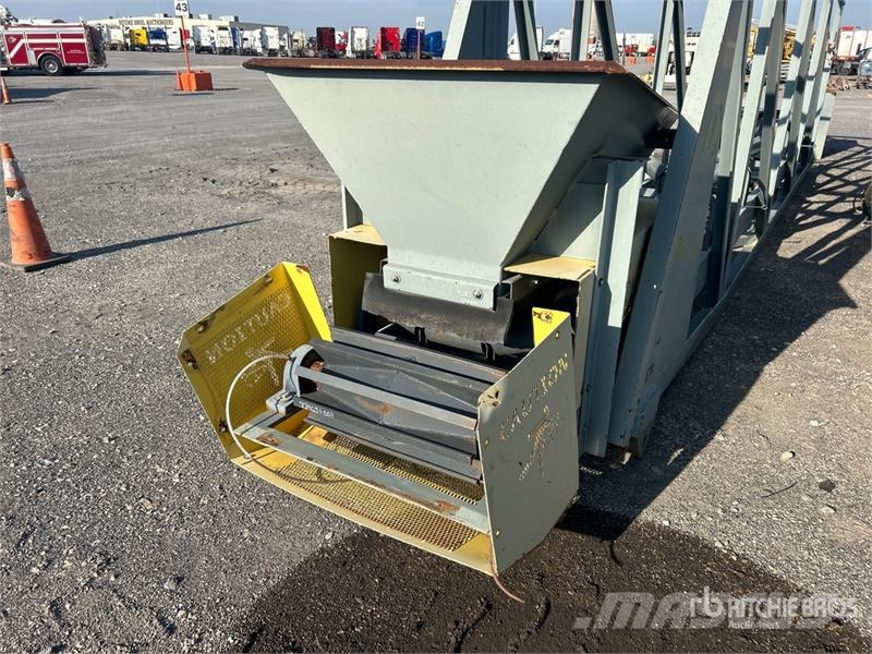 Hoover Conveyor & Fabrication Corp PT24-100 24 in  Sonstige Baumaschinen