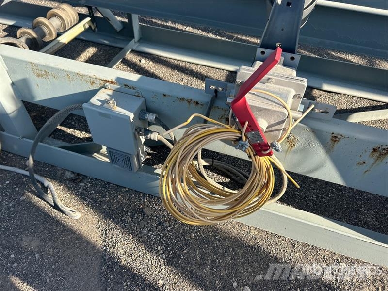  Hoover Conveyor & Fabrication Corp PT24-100 24 in  Sonstige Baumaschinen