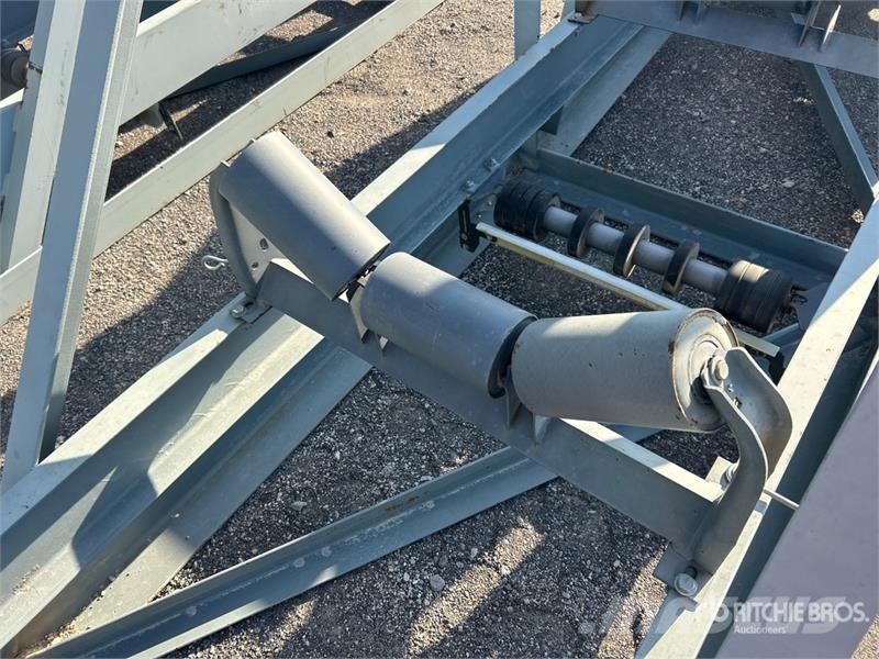  Hoover Conveyor & Fabrication Corp PT24-100 24 in  Sonstige Baumaschinen