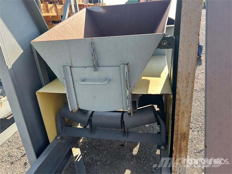  Hoover Conveyor & Fabrication Corp PT24-100 24 in  Sonstige Baumaschinen