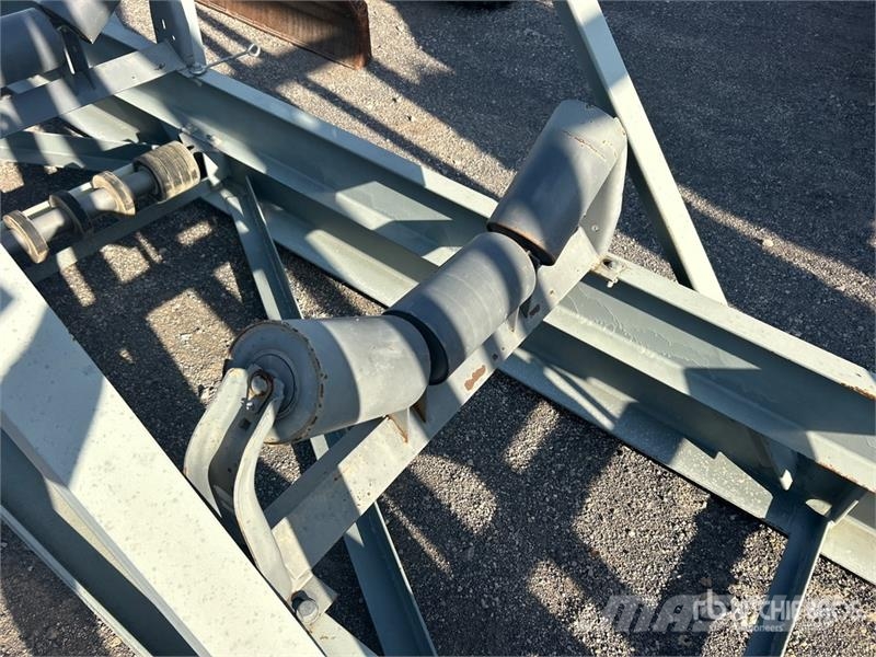  Hoover Conveyor & Fabrication Corp PT24-100 24 in  Sonstige Baumaschinen