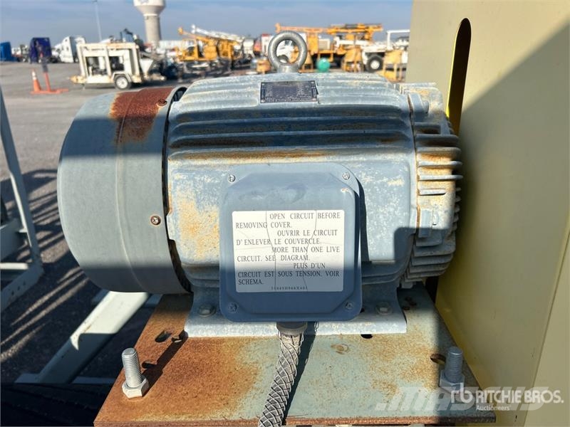 Hoover Conveyor & Fabrication Corp PT24-100 24 in  Sonstige Baumaschinen