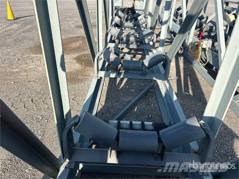  Hoover Conveyor & Fabrication Corp PT24-100 24 in  Sonstige Baumaschinen