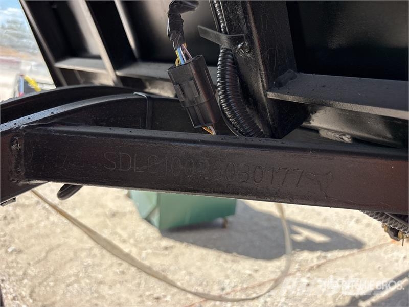 HQ100 Electric Black Six-Seater Golf Cart (Unused) 高爾夫球車