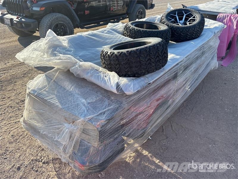 HQ100 Electric Red Six-Seater Golf Cart (Unused) 高爾夫球車