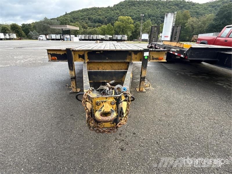 Hudson 22 ft T/A Equipment Trailer Autonkuljetusperävaunut