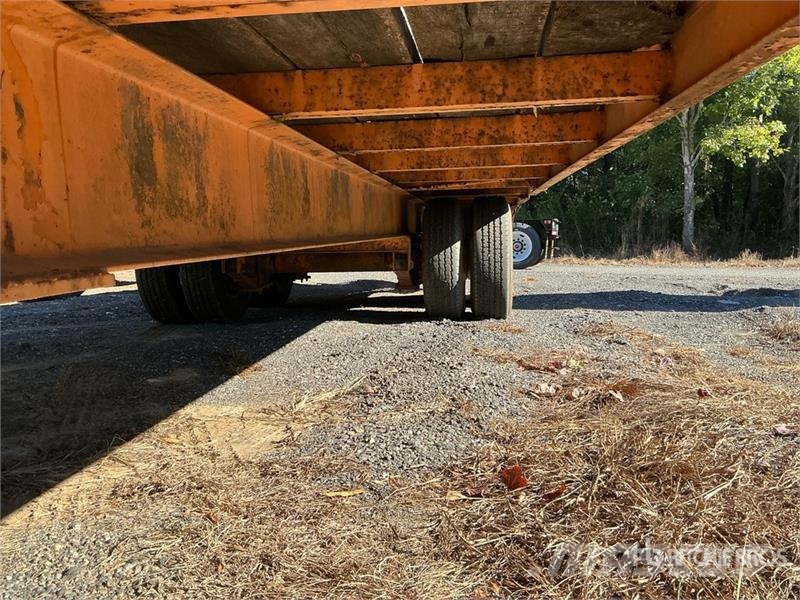 Hudson 28 ft T/A Equipment Trailer Prikolice za prevoz vozil