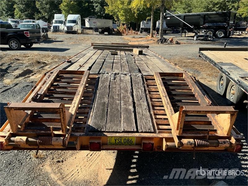 Hudson 28 ft T/A Equipment Trailer Prikolice za prevoz vozil