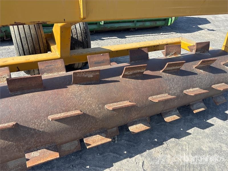  Hughes H-20 20 ft Stubble Roller Další