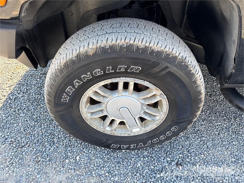 Hummer H3 4WD SUV Avtomobili