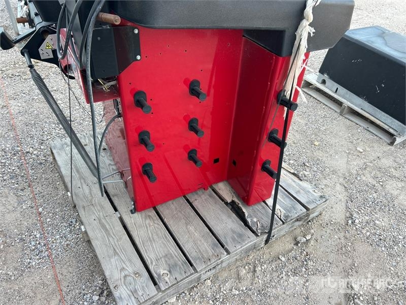 Hunter SWT . Wheel Balancer Other components
