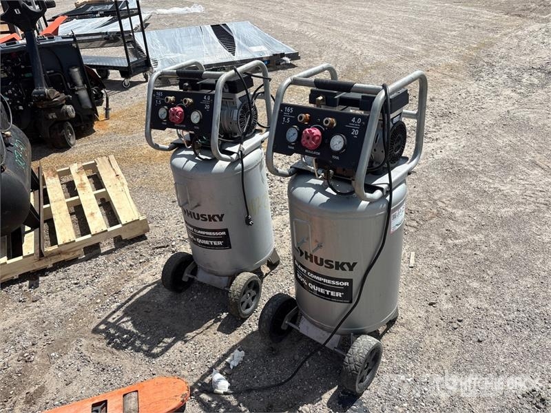 Husky of (2) Husky 4 cfm Mobile Electric 20 gal Air Comp 콤푸레샤