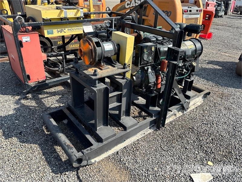 Hydraulic Power Pack (Inoperable) 油圧パイルハンマー